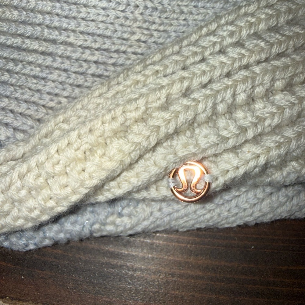 Lululemon Knit Grey Headband OS - Picture 2 of 4
